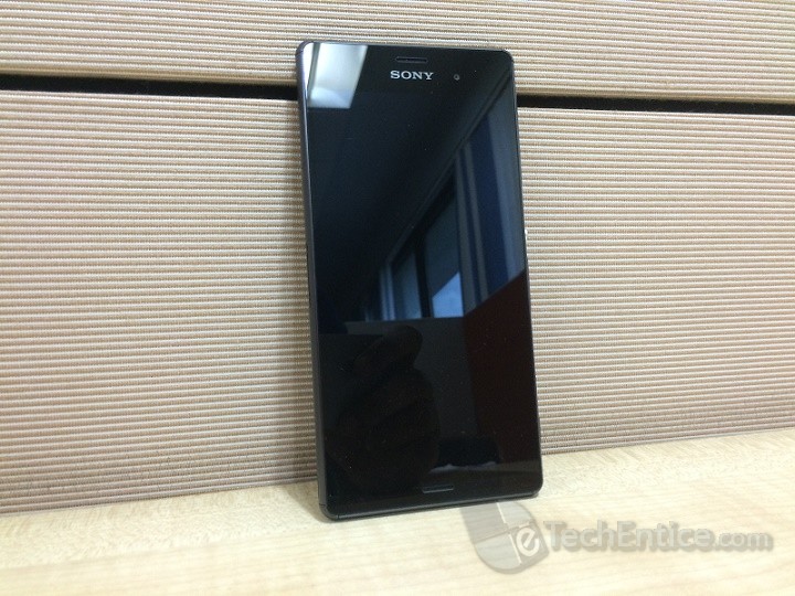 Sony_Xperia_Z3_Front_View