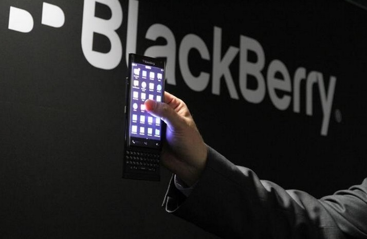 Android-powered BlackBerry Venice slider headed to AT&T