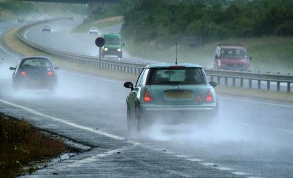 Researchers working on road wetness detection from audio to enhance car safety