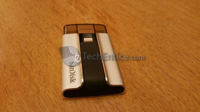 Flash Drive i Xpand