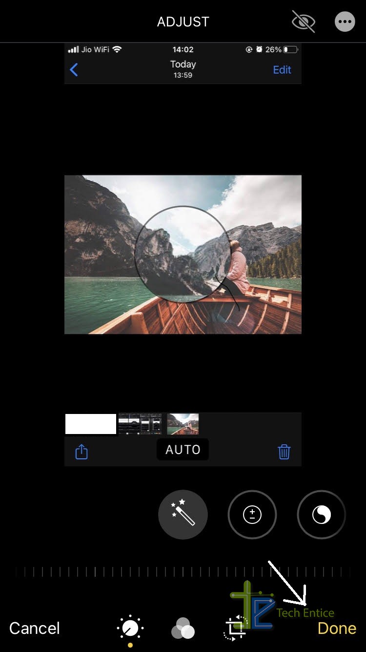 How To Magnify A Part Of A Photo On iOS Devices