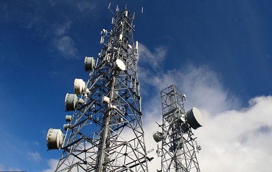 Mysterious cell towers may Intercept calls