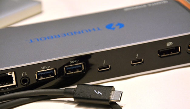 Thunderbolt 3 Reversible USB- C port twice as faster