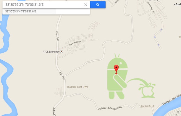 Bizarre thing on Google Map: Android Bot urinating on Apple icon