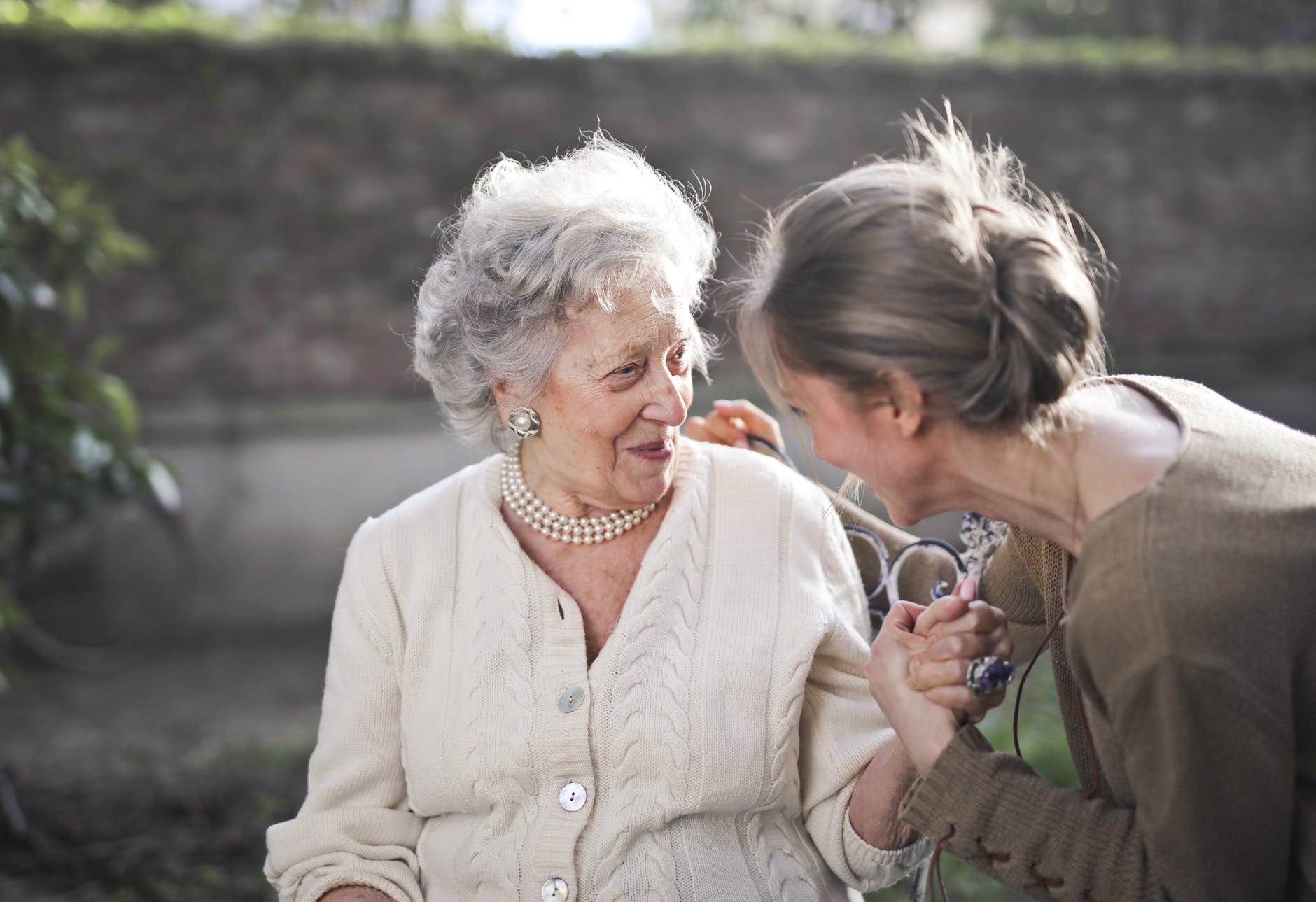 How Old People Can Keep Their Brain Active Despite Their Age?