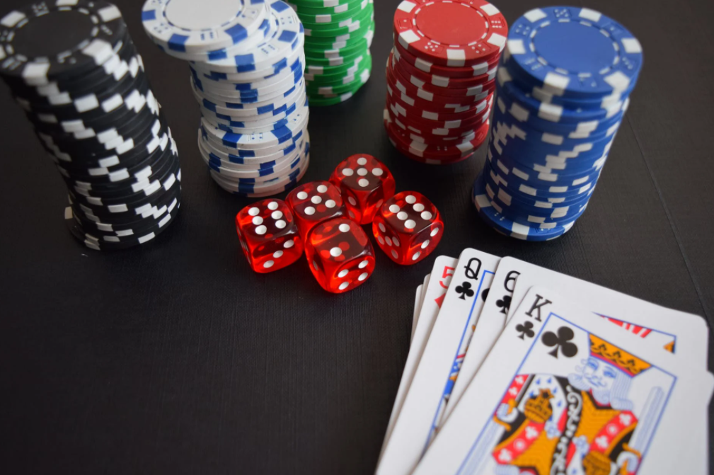 Google To Allow Gambling Apps In Play Store With Limitations